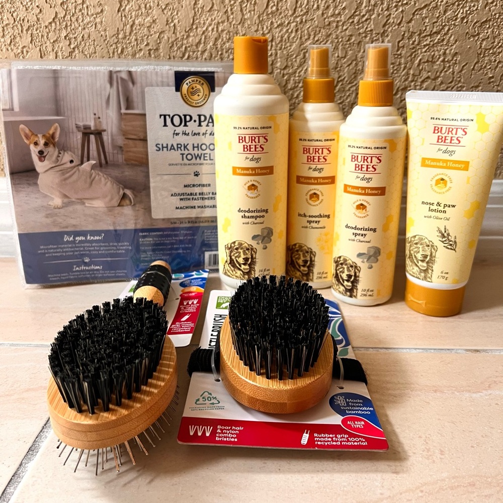 Burt’s Bees Dig Grooming Bundle-$FIRM